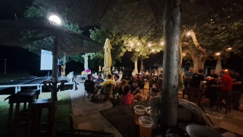 Prvi pub kviz na Bazenima Lipik privukao brojne znalce