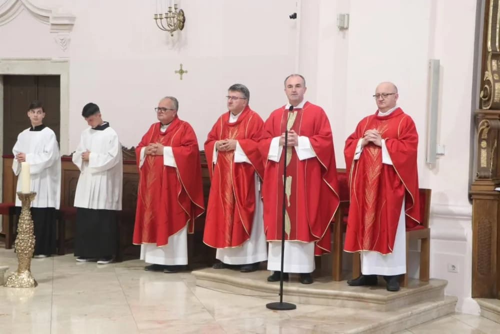 Proslava obljetnice uspostave Stolnog kaptola sv. Petra i Požegi