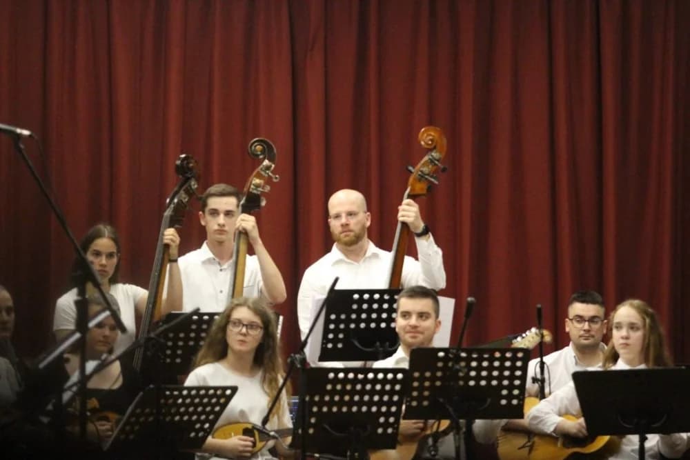 FOTO: Godišnji koncert Kutjevačkog tamburaškog orkestra