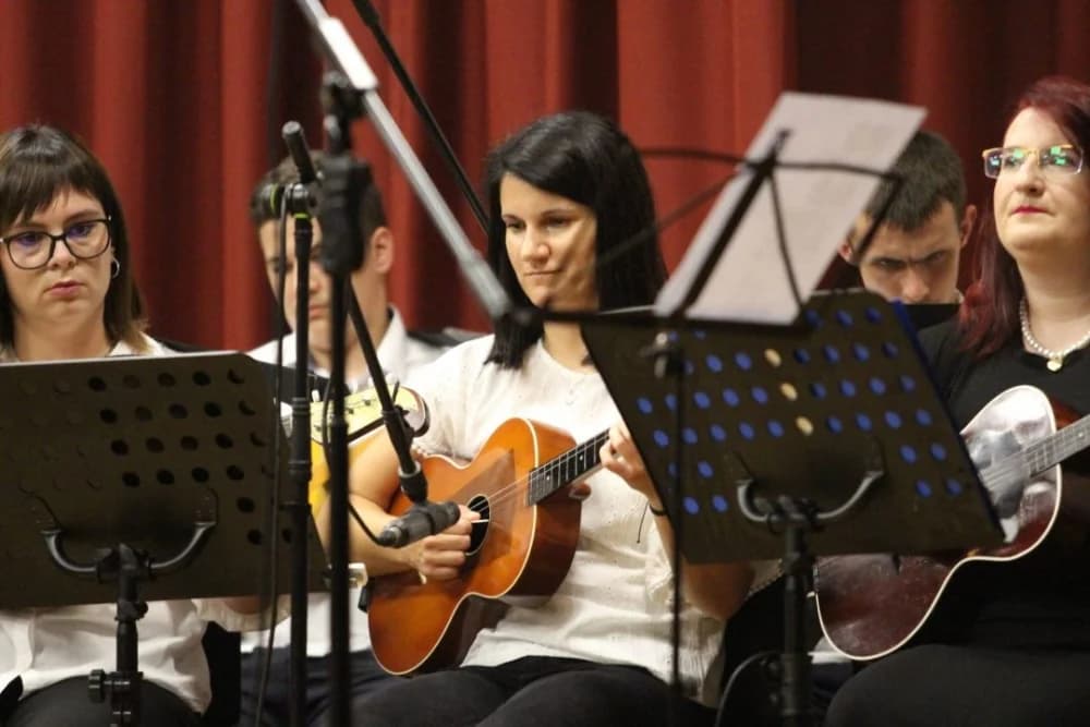 FOTO: Godišnji koncert Kutjevačkog tamburaškog orkestra