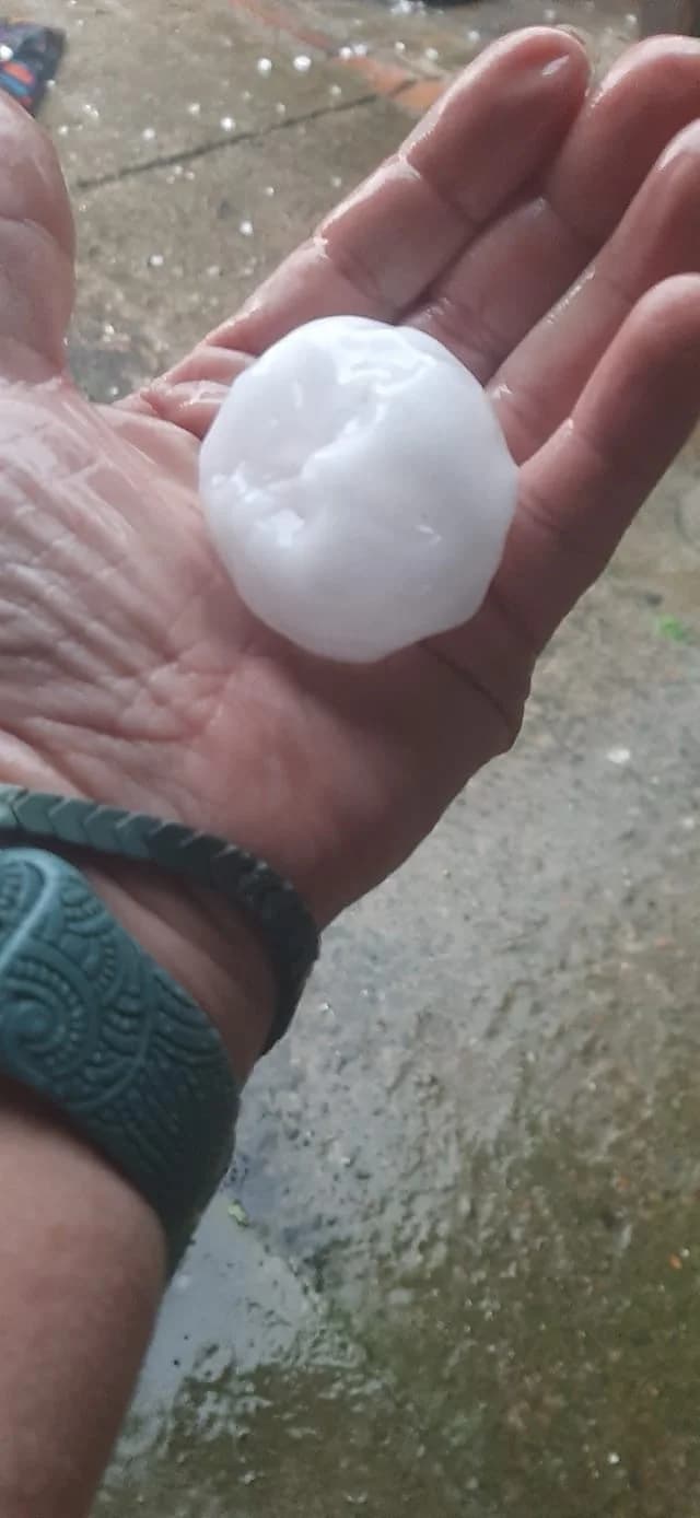 FOTO: Nevrijeme praćeno tučom poharalo istočni dio naše i susjednu županiju
