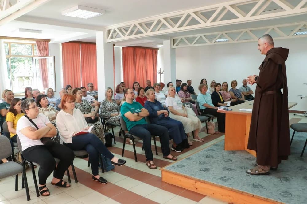 Duhovne vježbe u Velikoj za vjeroučitelje i odgojiteljice u vjeri