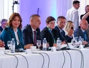 Na sjednici Savjeta za Slavoniju, Baranju i Srijem uručena Odluka o financiranju Regionalnog distribucijskog centra za voće i povrće u Požegi
