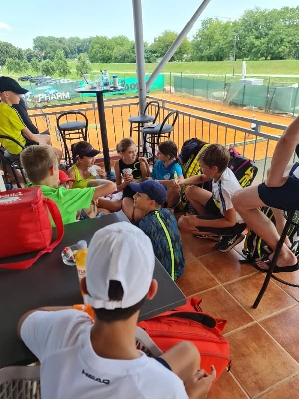 TENIS: Otvoreno prvenstvo Požege do 12 godina