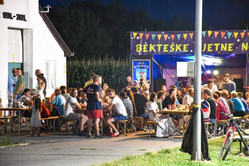 FOTO: Druga subota Bekteških ljetnih noći