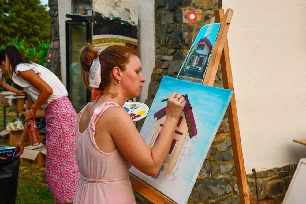 FOTO: Umjetnost, vino i zabava na vili Vinkomir u Kutjevu