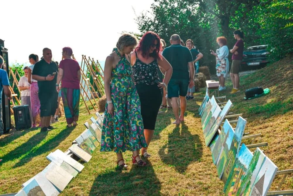 FOTO: Umjetnost, vino i zabava na vili Vinkomir u Kutjevu