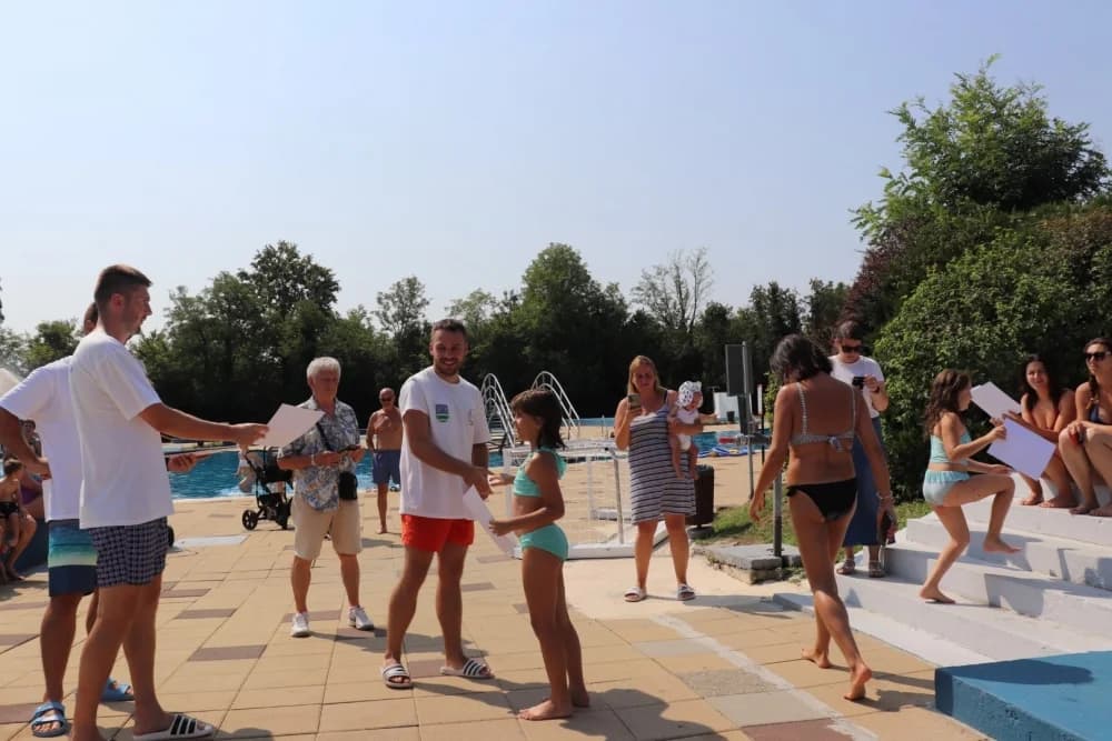 U Lipiku uspješno završena besplatna škola plivanja