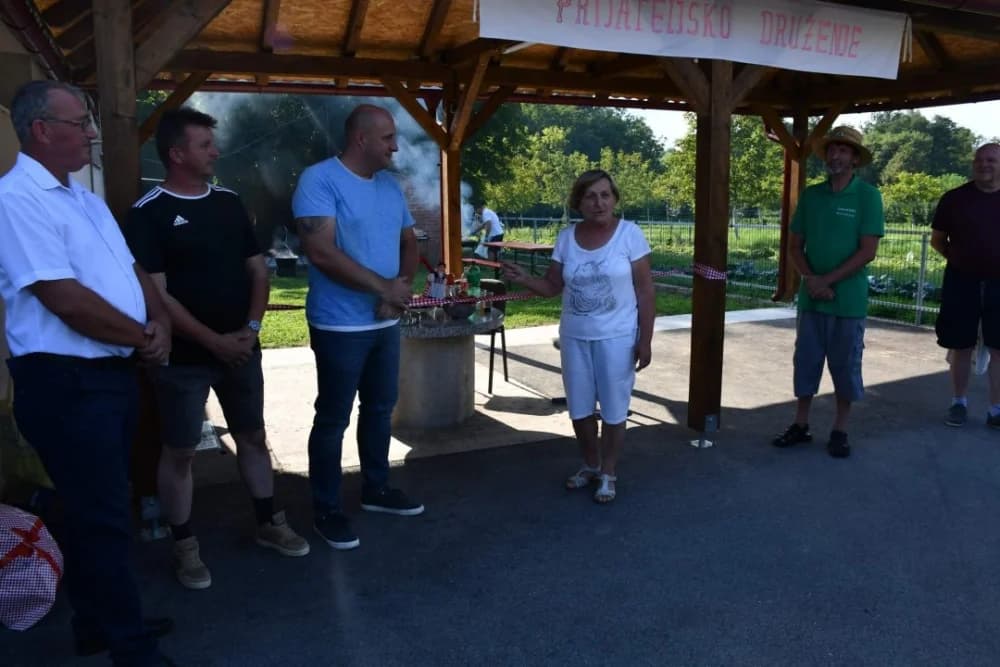 U Bjeliševcu održano svečano otvorenje ljetne pozornice Česke besede Bjeliševac