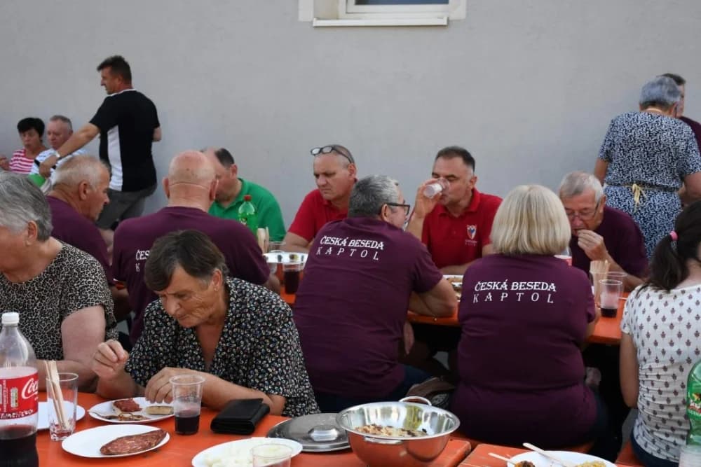 U Bjeliševcu održano svečano otvorenje ljetne pozornice Česke besede Bjeliševac