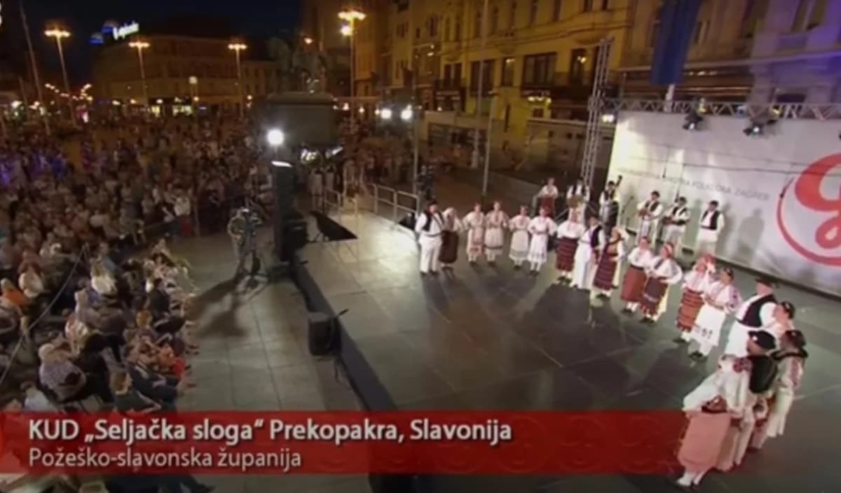 Prekopakranski KUD ’Seljačka sloga’ nastupio na zagrebačkom trgu