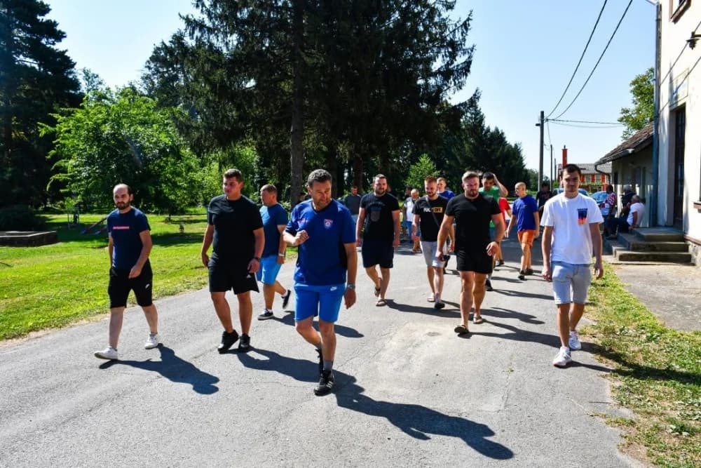 FOTO: Nogometni klub Ovčare kreće u novi početak!