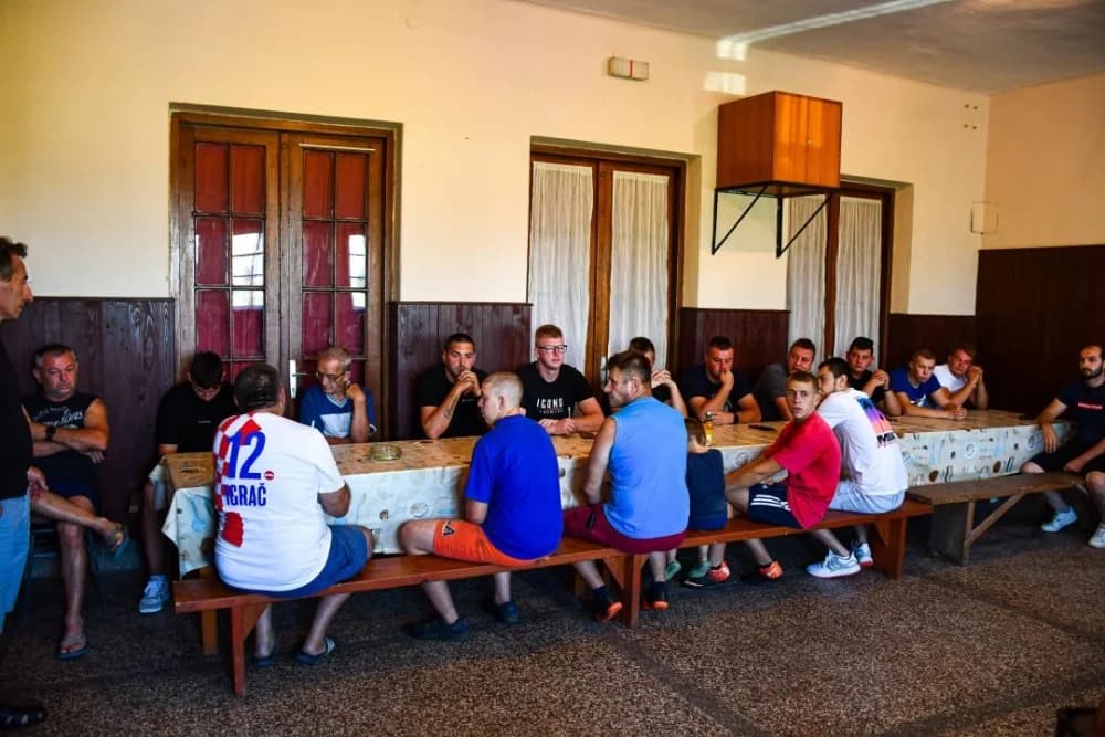 FOTO: Nogometni klub Ovčare kreće u novi početak!