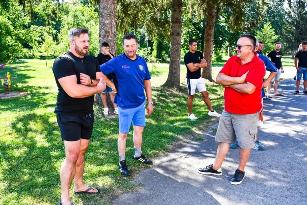 FOTO: Nogometni klub Ovčare kreće u novi početak!