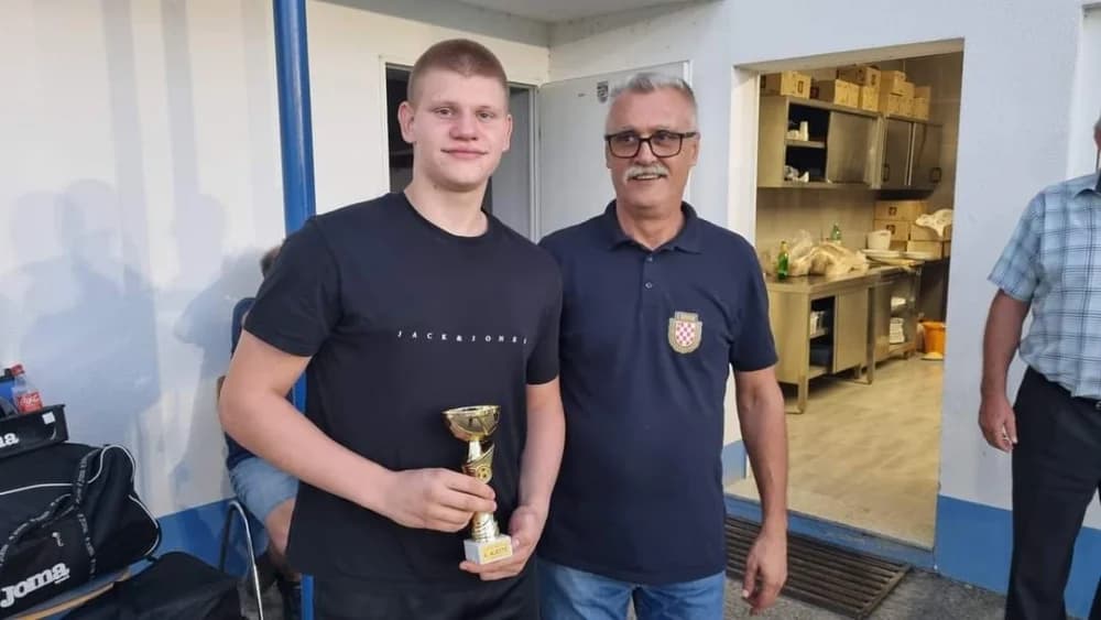 VIDOVCI: Memorijalni nogometni turnir u spomen na sedam poginulih hrvatskih branitelja Vidovci-Dervišaga