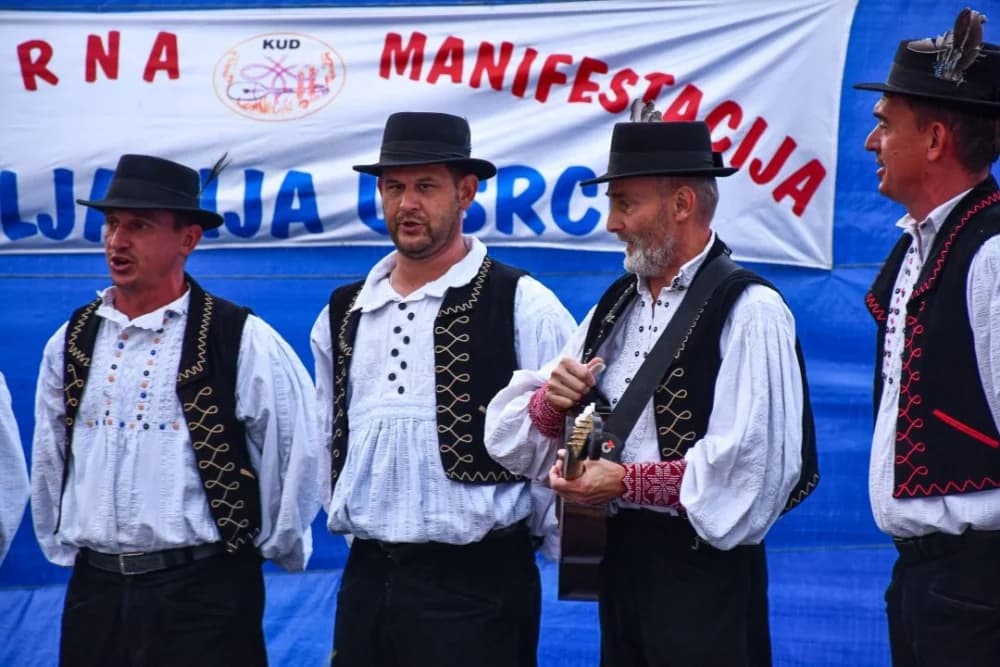 GRABARJE; Proslava 300. obljetnice Kapele sv. Ane i manifestacija “Poljadija u srcu”