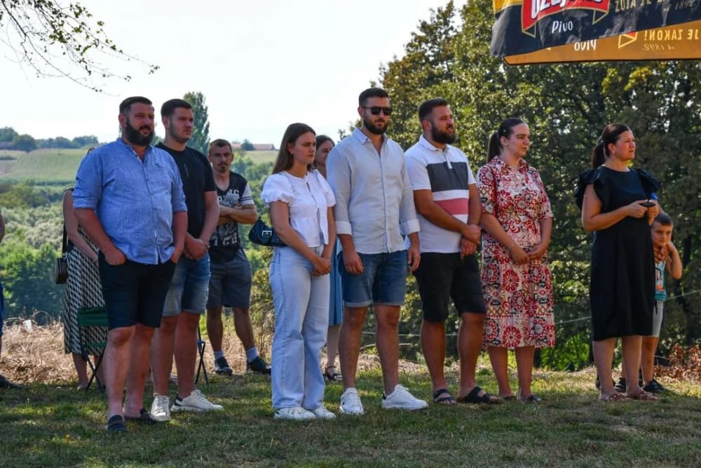 GRABARJE; Proslava 300. obljetnice Kapele sv. Ane i manifestacija “Poljadija u srcu”
