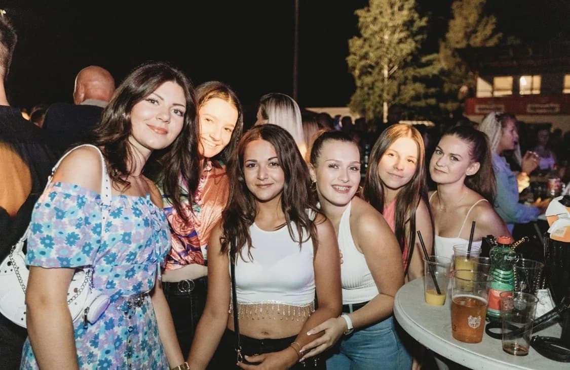 NAJAVA: U srijedu, 14.8., centar svih događanja Vetovačkog ljeta- koncert Ace Lukasa, Stele Rade, Paora i Legatto benda