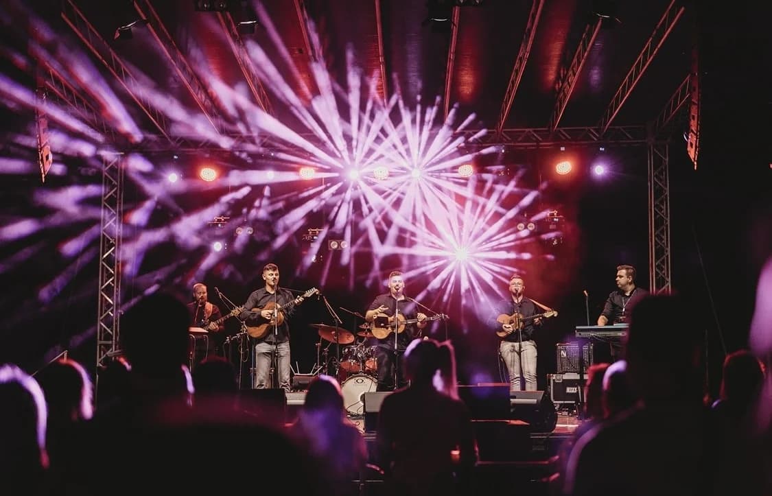 NAJAVA: U srijedu, 14.8., centar svih događanja Vetovačkog ljeta- koncert Ace Lukasa, Stele Rade, Paora i Legatto benda