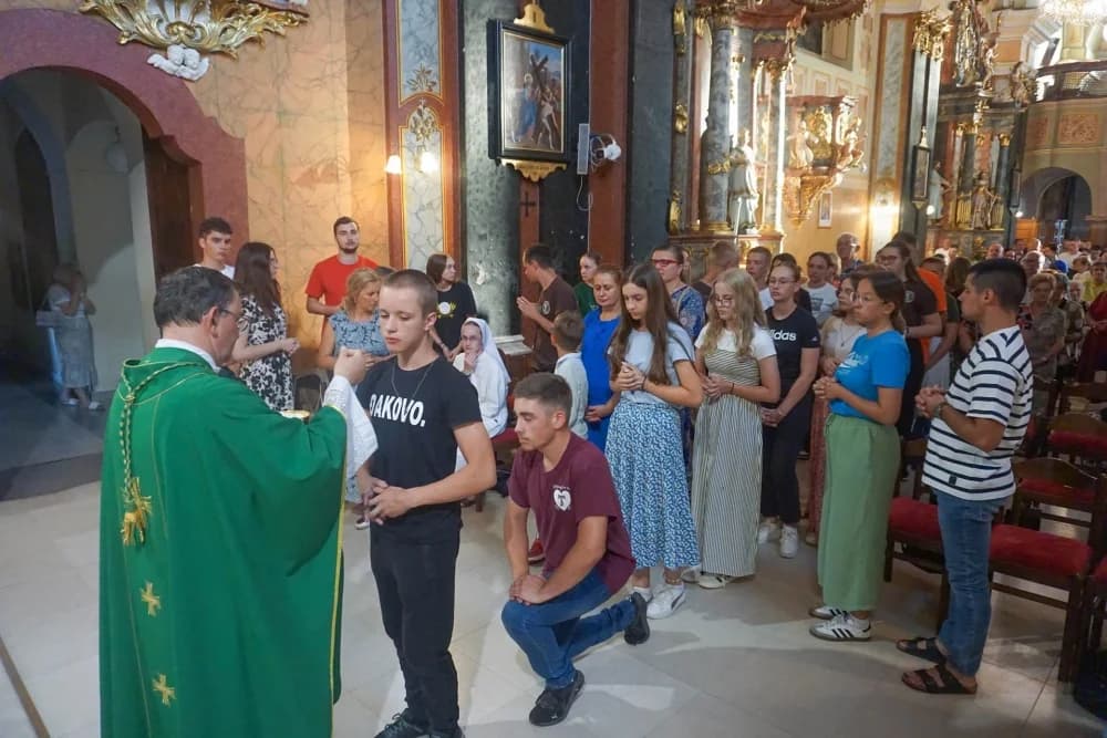 Euharistijsko slavlje prigodom završetka Hoda Franjevačke mladeži u Našicama