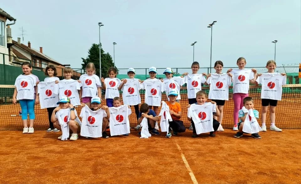 Besplatna škola tenisa Požeško sportsko ljeto