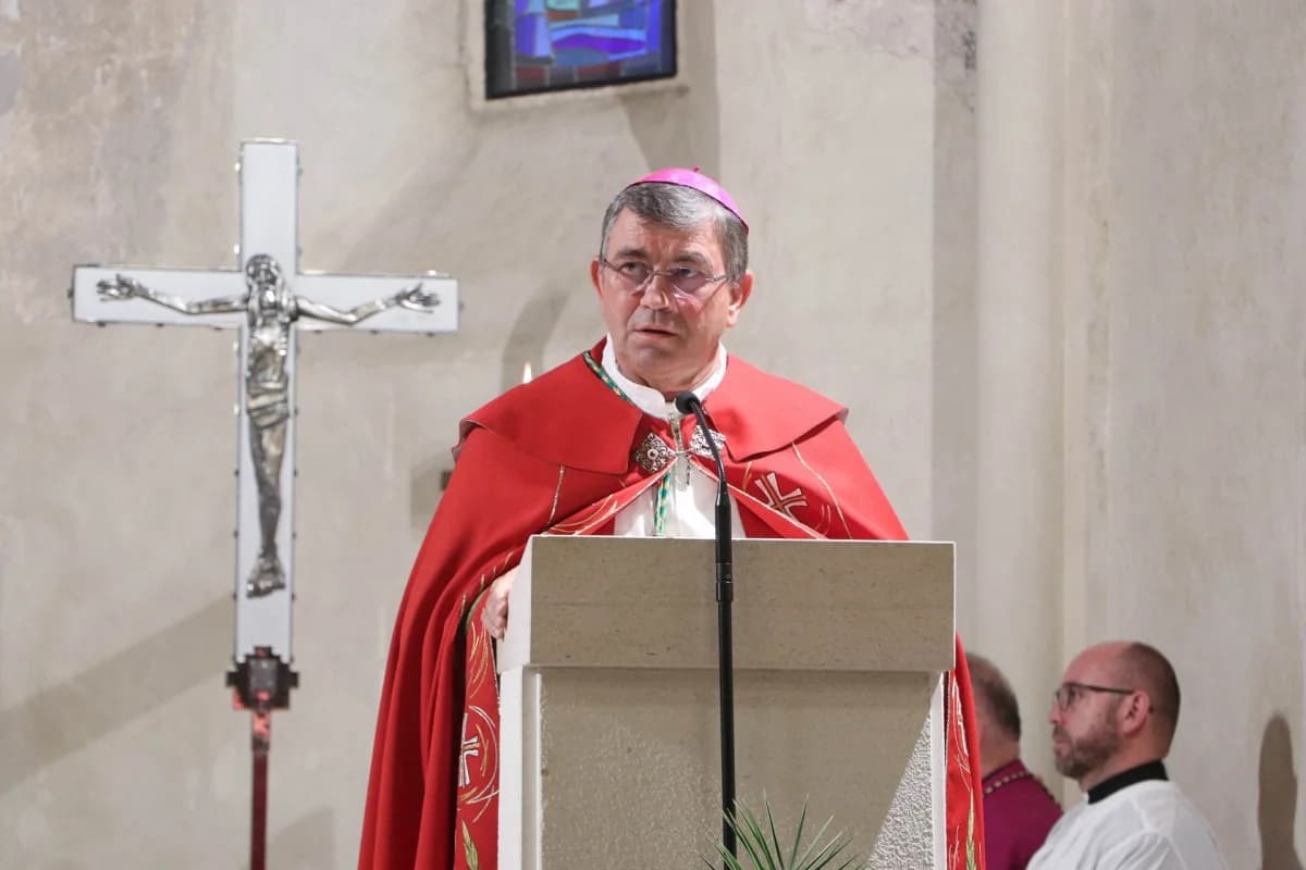 Služba prvih Večernjih hvala u čast sv. Lovre i otvorenje bdijenja