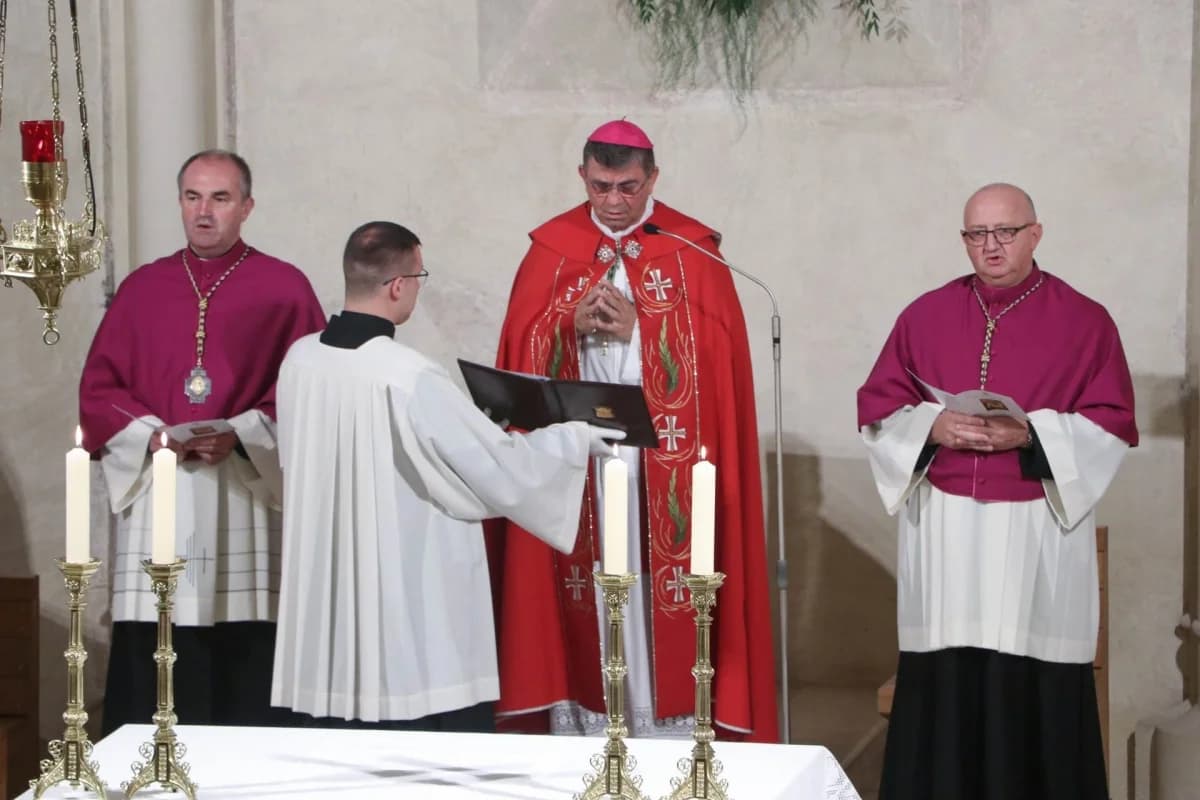 Služba prvih Večernjih hvala u čast sv. Lovre i otvorenje bdijenja