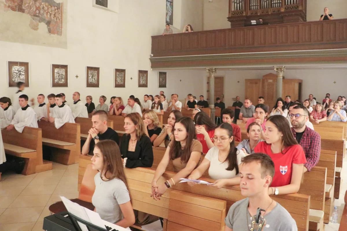 Služba prvih Večernjih hvala u čast sv. Lovre i otvorenje bdijenja