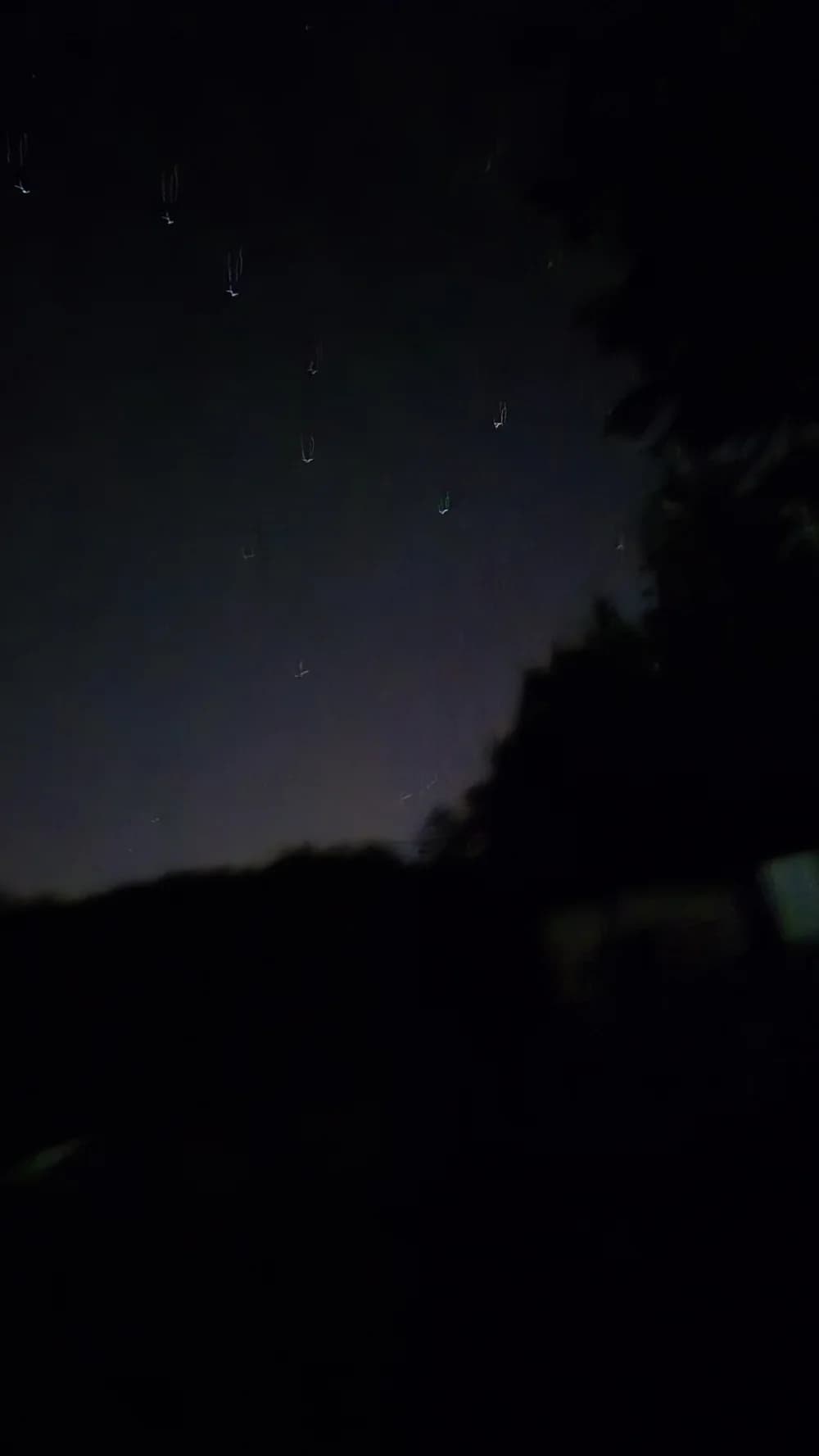 Požeški planinari promatrali suze sv. Lovre i vidjeli prekrasne prizore na nebu iznad Požege 