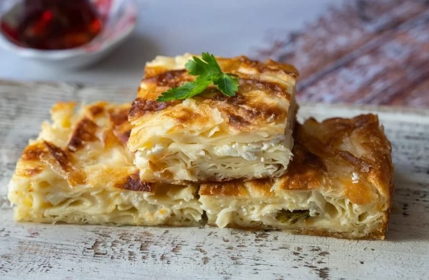 Trgana pita sa sirom