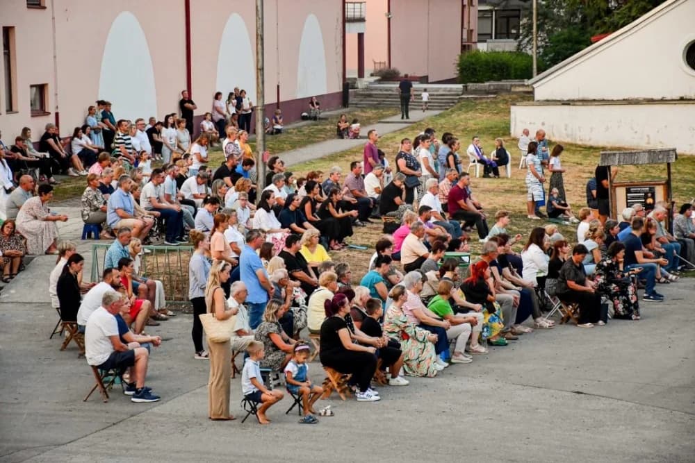FOTO: Prvi dan Duhovnog vikenda u Kutjevu, 16.8.2024.
