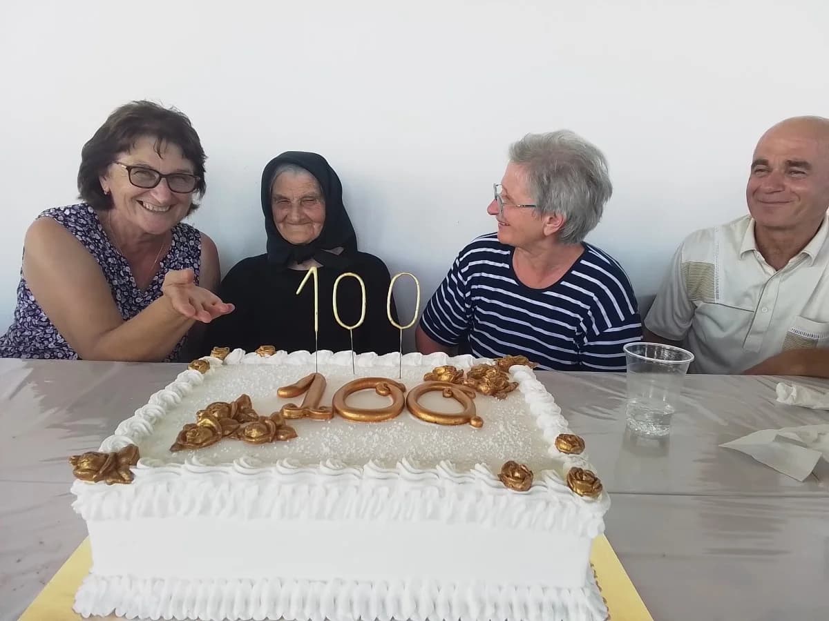 Dragica Liščević iz Sulkovaca proslavila 100. rođendan: Jedino nije postala šukunbaka!