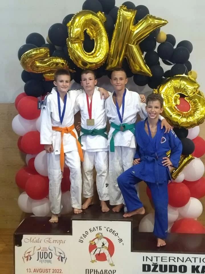 Odličan dan za judaše Judo kluba Slavonac, na turniru u Prnjavoru svi osvojili medalje