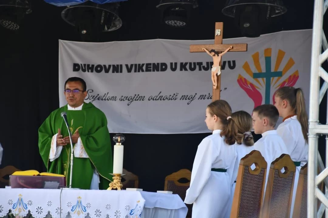 FOTO: Održan je i treći dan Duhovnog vikenda u Kutjevu