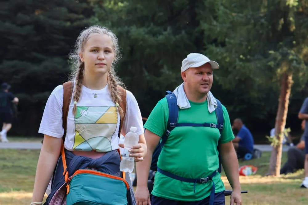ZAJEDNIŠTVO NA PUTU: Brojni vjernici hodočaste prema voćinskom svetištu