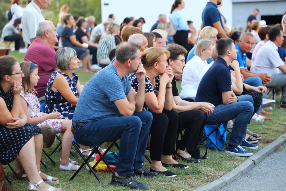 FOTO: Prva večer Devetnica u Pleternici, 23.8.2024.