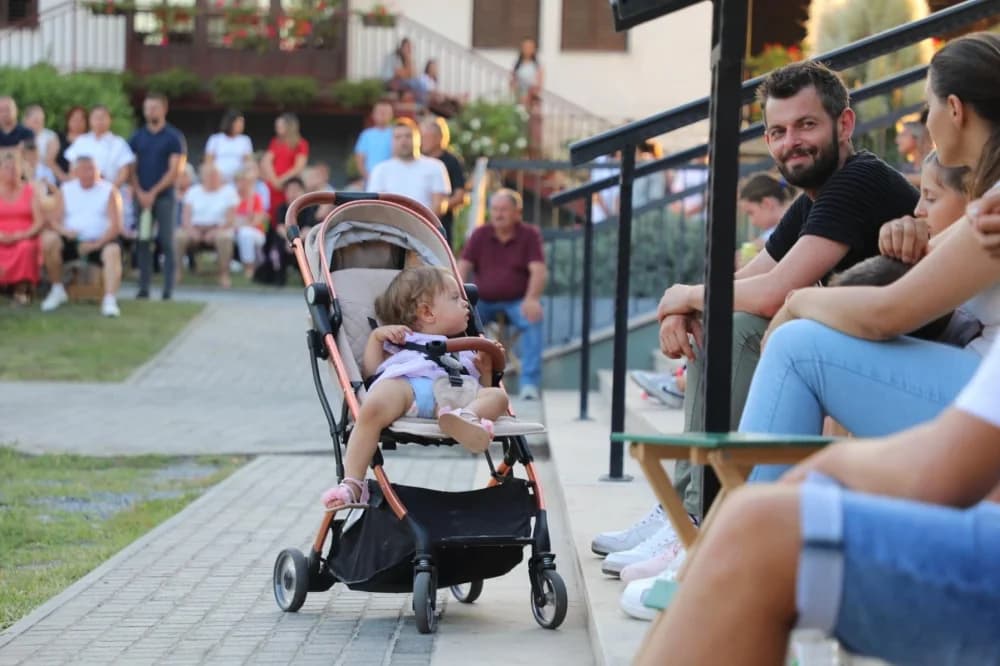 FOTO: Prva večer Devetnica u Pleternici, 23.8.2024.
