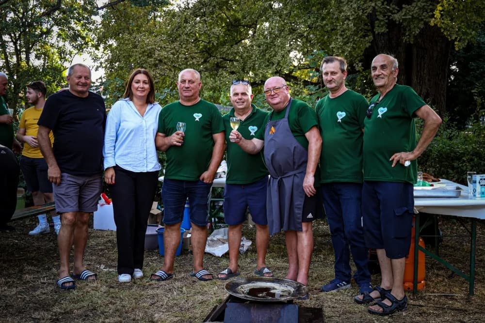 FOTO: Fišijada i Ribarske večeri u Trenkovu