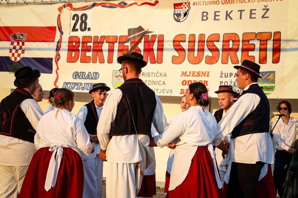Održani Bekteški susreti, 28. tradicionalna smotra folklora