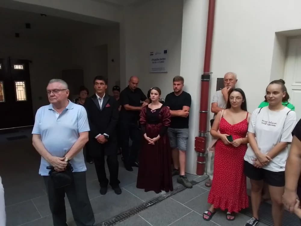 Gradski muzej Požega otvorio izložbu „Plamen hrabrosti“ u čast 150. godina DVD-a Požega