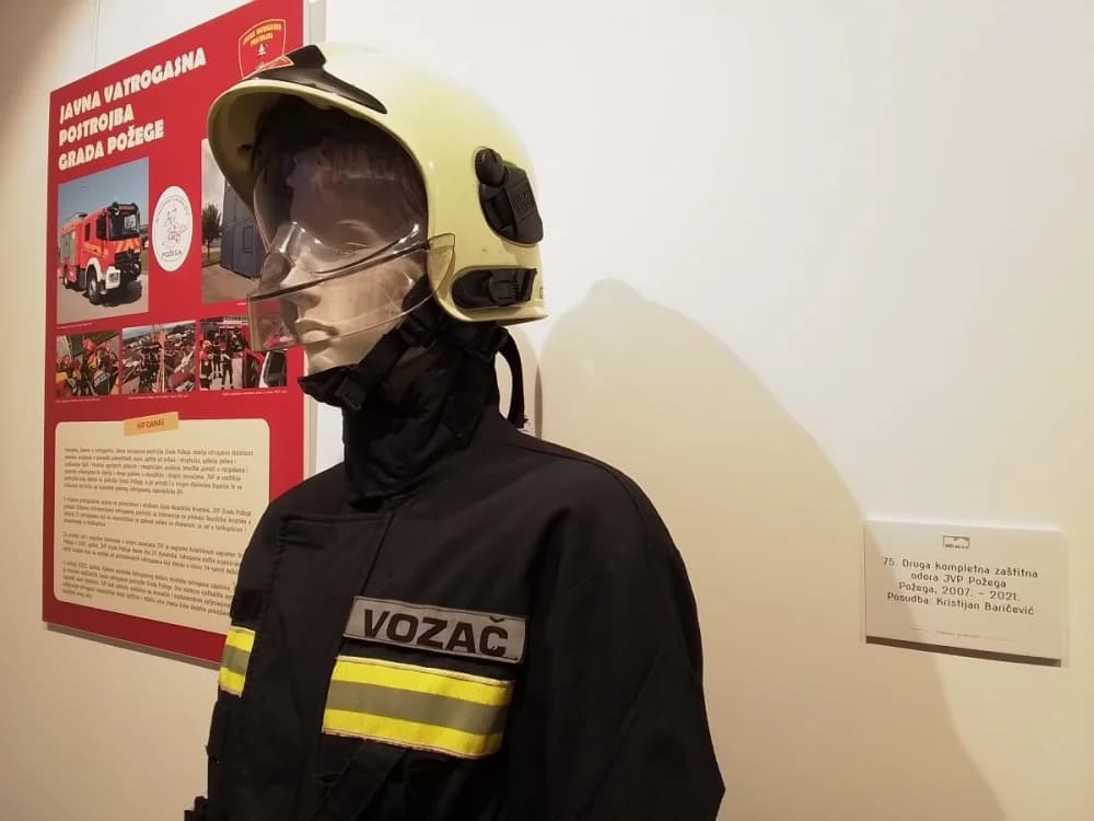Gradski muzej Požega otvorio izložbu „Plamen hrabrosti“ u čast 150. godina DVD-a Požega