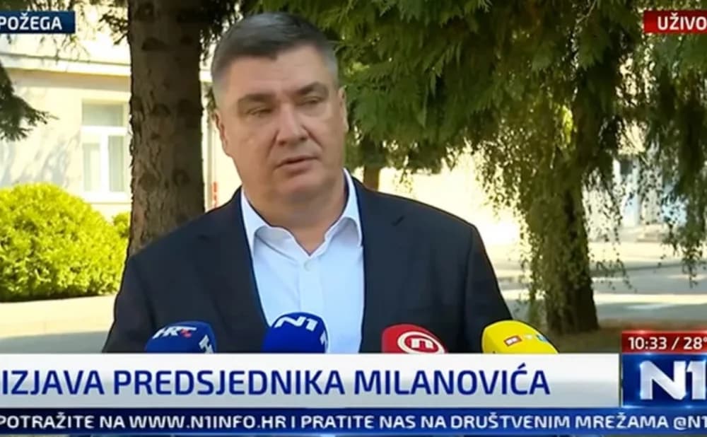 Milanović iz Požege: ’Primorac je Trojanski konj, ali smiješni. Tom konju na čelu piše HDZ, a jašu ga Plenković i on u onom kimonu. Điha, điha!’