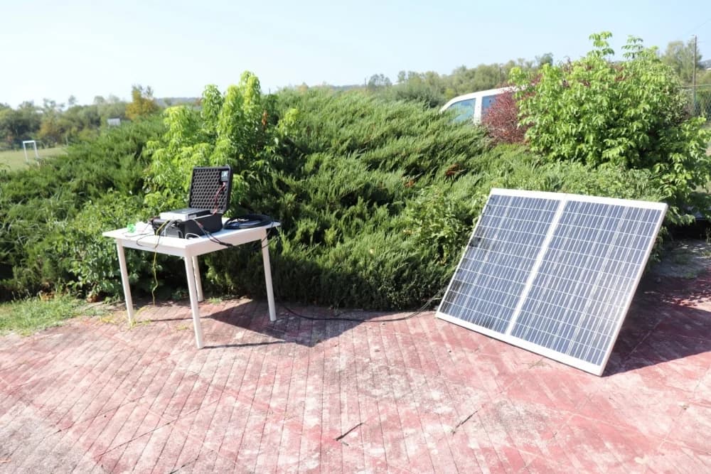 Mladi u Lipiku uče o ključnoj ulozi radioamatera u kriznim situacijama