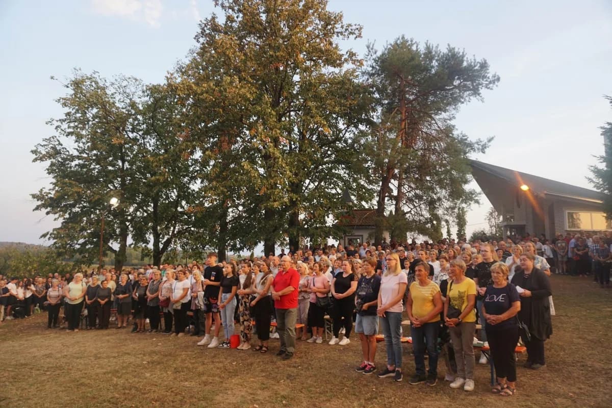 Predvečerje Male Gospe na Gospinom Polju u Bilom Brigu
