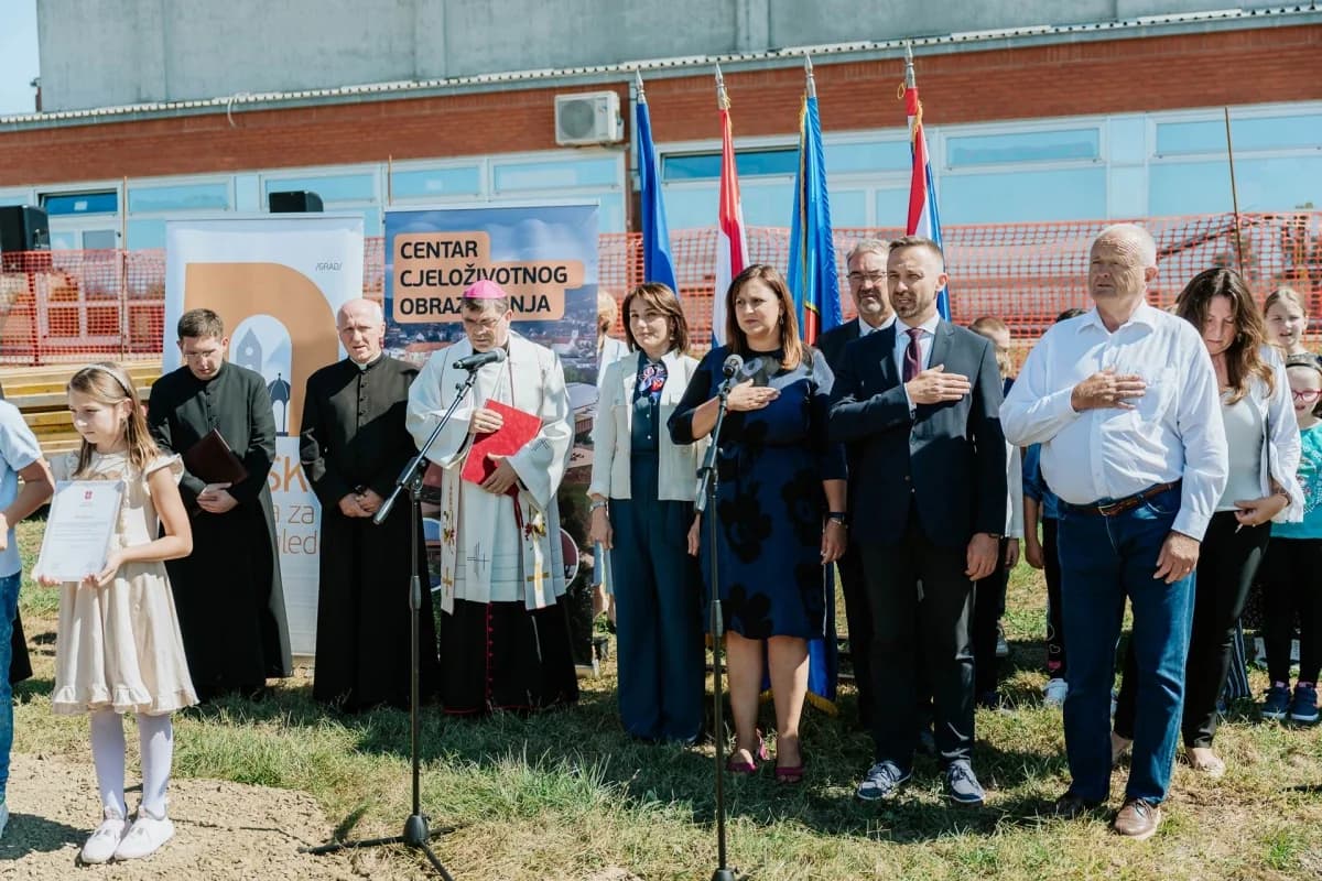Blagoslov kamena temeljca Centra cjeloživotnog obrazovanja u Novskoj