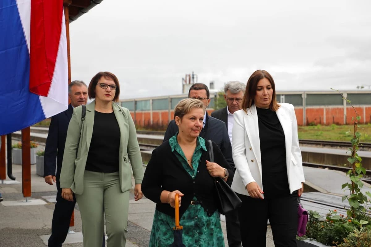 130 godina pruge u Pleternici obilježeno završetkom radova na uređenju kolodvora