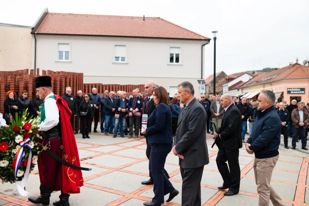 FOTO: Obilježen Dan hrvatskih branitelja Požešško-slavonske županije