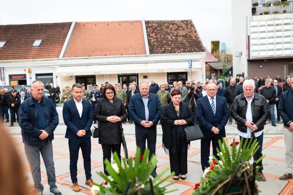 FOTO: Obilježen Dan hrvatskih branitelja Požešško-slavonske županije