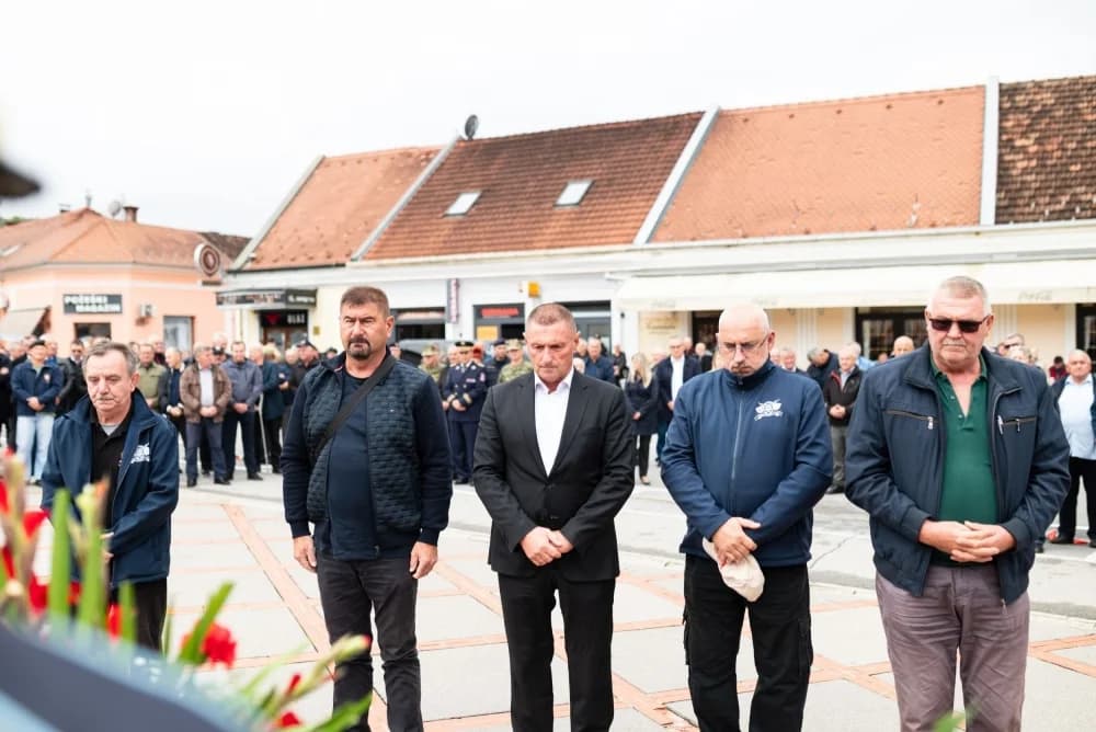 FOTO: Obilježen Dan hrvatskih branitelja Požešško-slavonske županije
