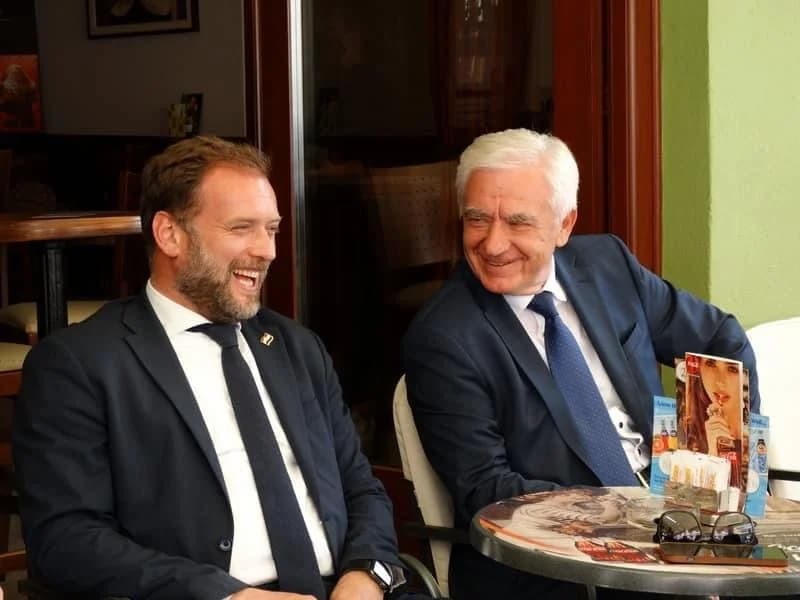 Nakon što su ga nacionalni mediji razmontirali, Glavić saziva presicu